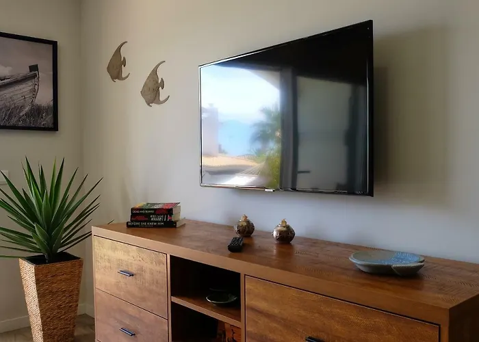 Between Golf And Appartement *