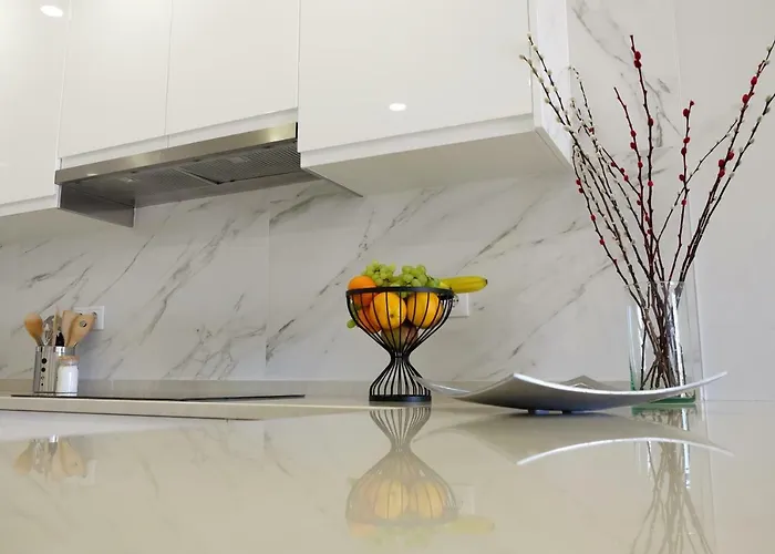 Between Golf And Appartement