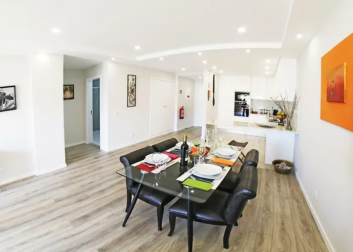 Between Golf And Appartement *